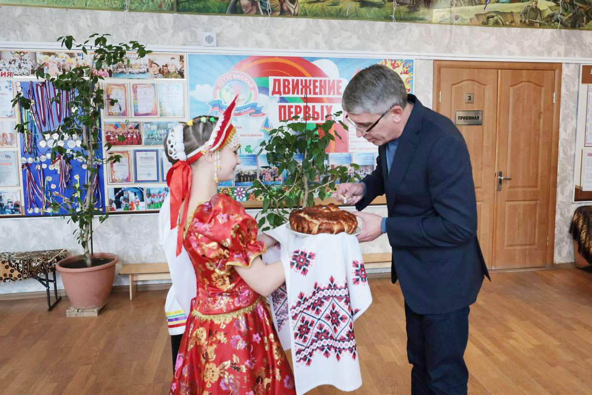 Дмитрий Миляев посетил социальные объекты в ДНР и ЛНР Дмитрий Миляев посетил социальные объекты в ДНР и ЛНР