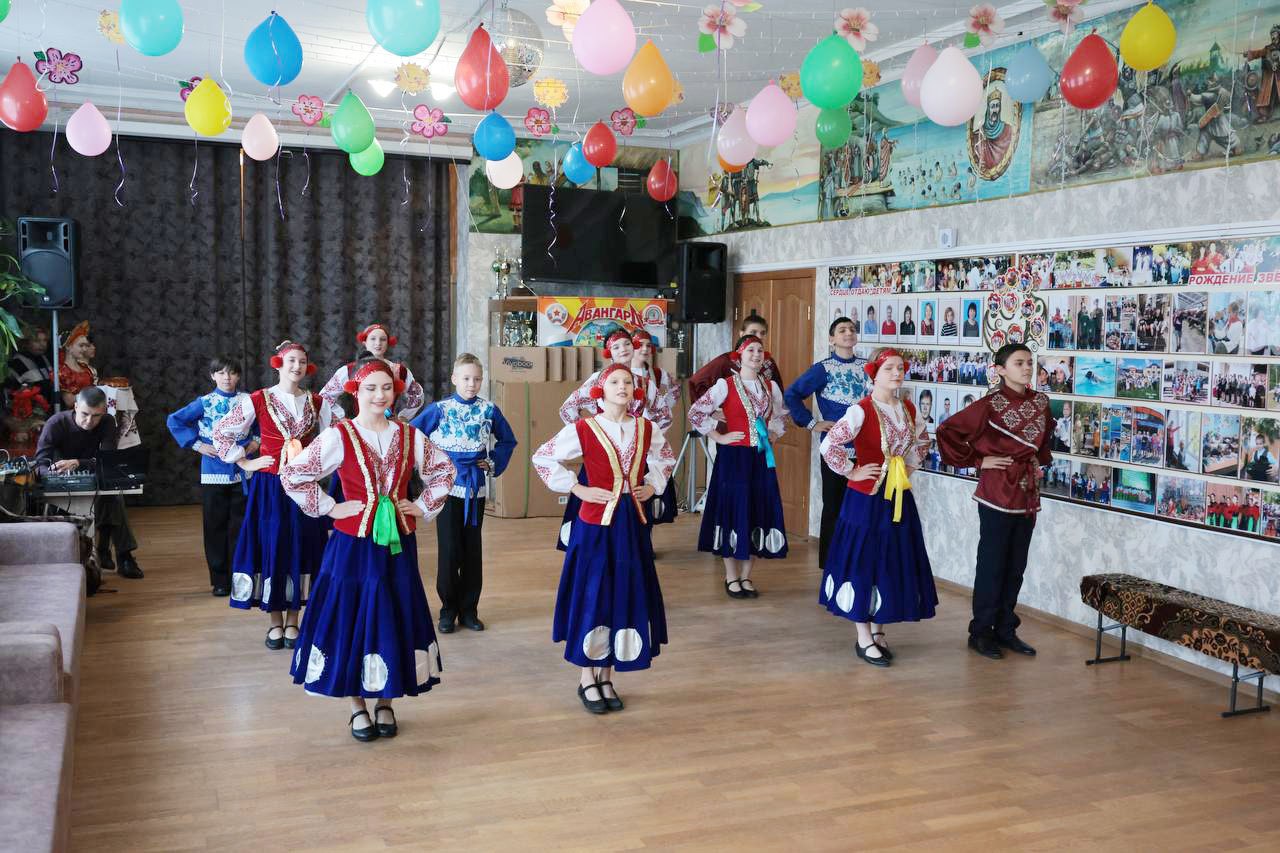 Дмитрий Миляев посетил социальные объекты в ДНР и ЛНР Дмитрий Миляев посетил социальные объекты в ДНР и ЛНР