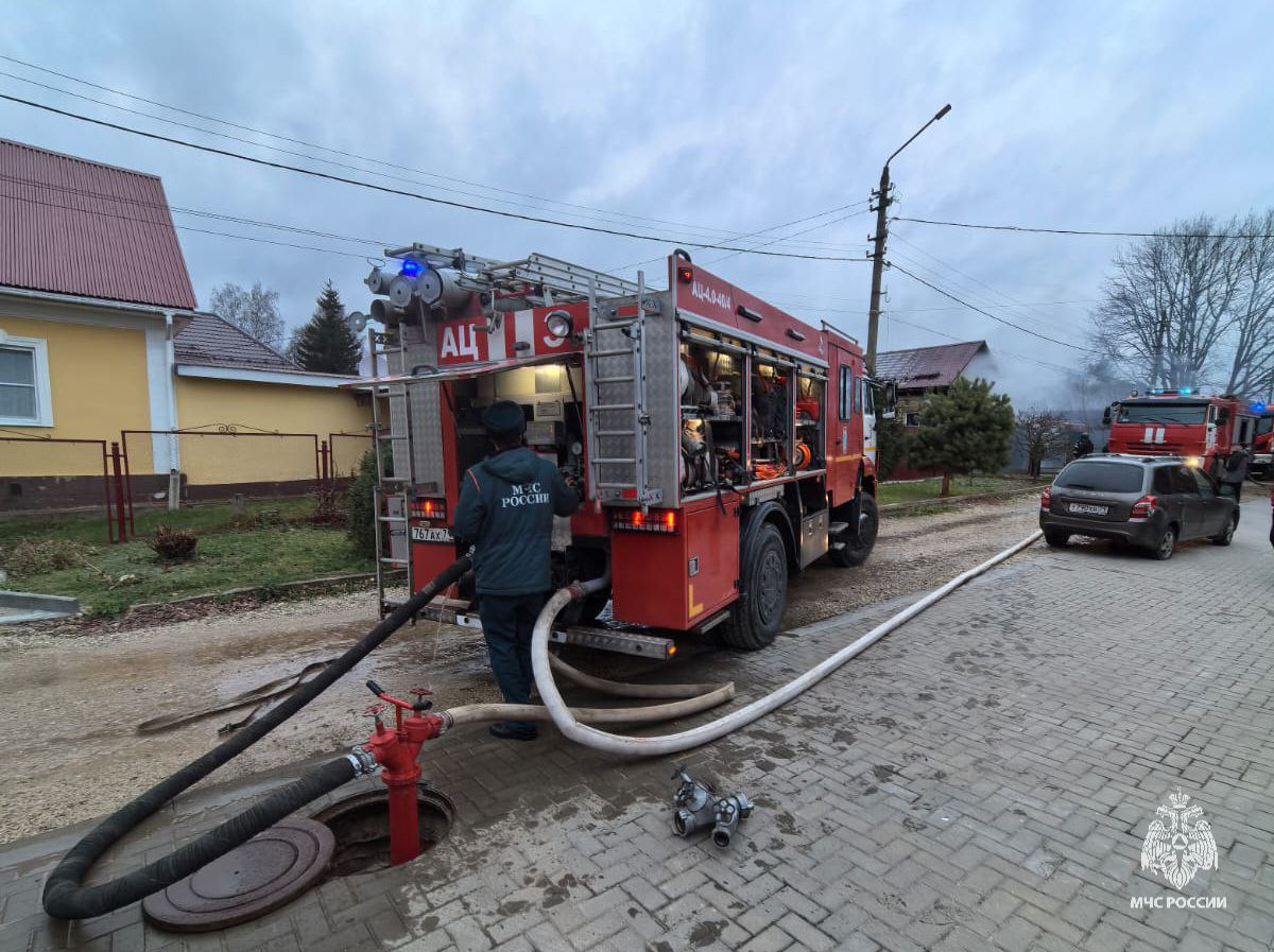 На пожаре в Туле погибла женщина На пожаре в Туле погибла женщина