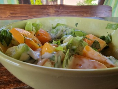 Майонез в прошлом: эта заправка взорвет ваши салаты вкусом