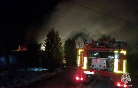 Пожар унес жизнь человека в Суворовском районе Тульской области 15 ноября