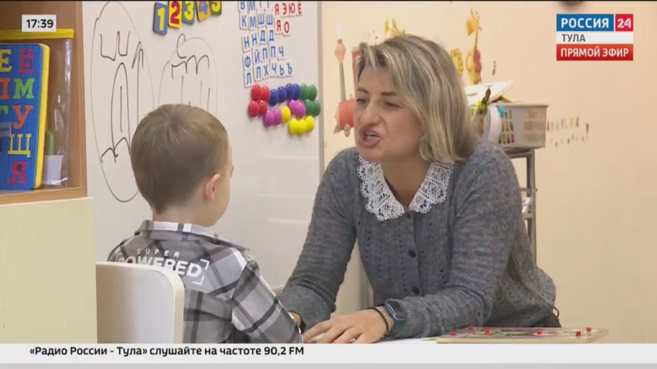 Пятилетний Марк немного стесняется камеры, но главное мы слышим – это правильно произнесённые звуки