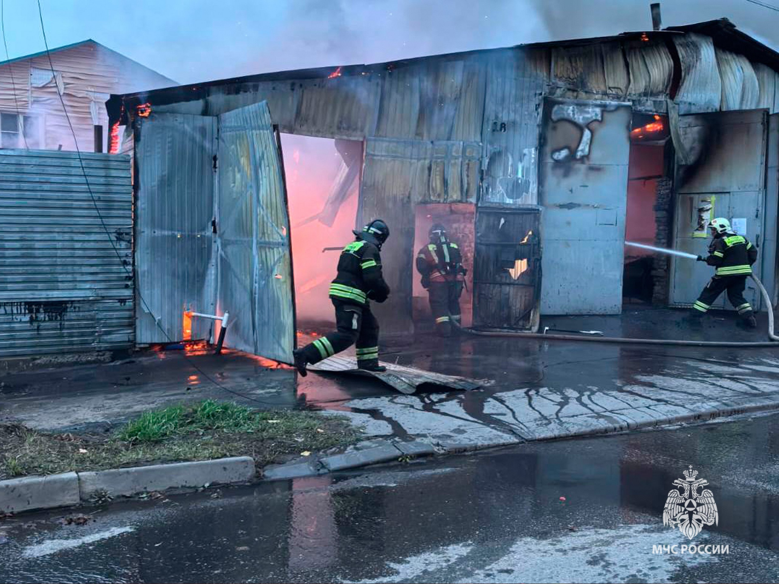 #СпасибоМЧС. Благодарность тульским огнеборцам В этот раз письмо с тёплыми словами для тульских спасателей написала в адрес ГУ МЧС России по Тульской области жительница региона Регина Ф. 25 октября на улице Штыковая в Туле... #СпасибоМЧС. Благодарность тульским огнеборцам В этот раз письмо с тёплыми словами для тульских спасателей написала в адрес ГУ МЧС России по Тульской области жительница региона Регина Ф. 25 октября на улице Штыковая в Туле...