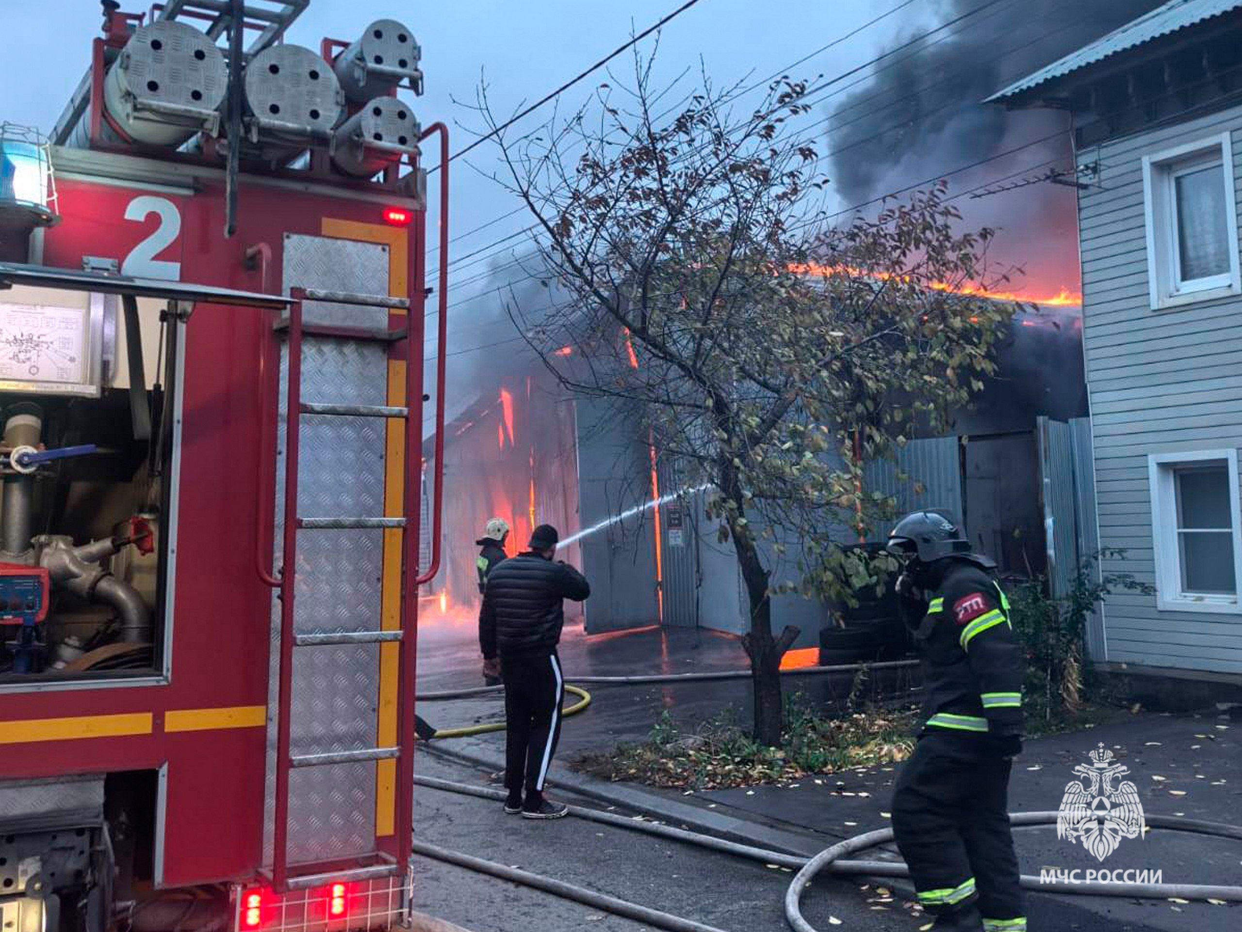 #СпасибоМЧС. Благодарность тульским огнеборцам В этот раз письмо с тёплыми словами для тульских спасателей написала в адрес ГУ МЧС России по Тульской области жительница региона Регина Ф. 25 октября на улице Штыковая в Туле... #СпасибоМЧС. Благодарность тульским огнеборцам В этот раз письмо с тёплыми словами для тульских спасателей написала в адрес ГУ МЧС России по Тульской области жительница региона Регина Ф. 25 октября на улице Штыковая в Туле...