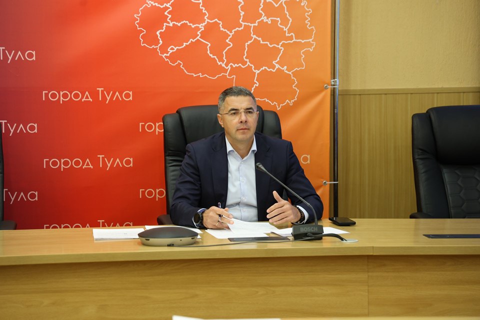 Главы города Тулы Алексей Эрк провел заседание Совета Тульской городской Думы Главы города Тулы Алексей Эрк провел заседание Совета Тульской городской Думы