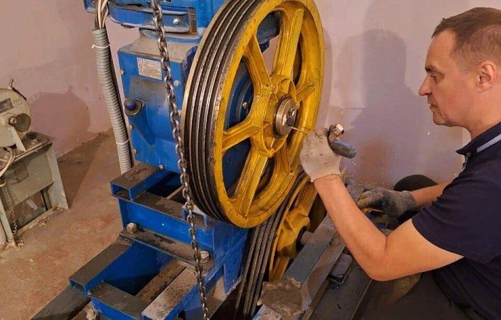 В Туле завершили ремонт лифтов по программе «Наш район»