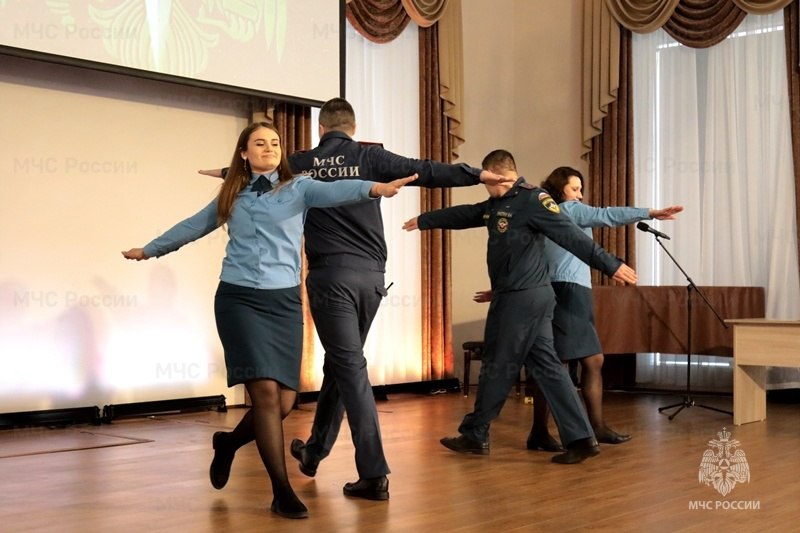 Кадры с соревнований ГУ МЧС России по Тульской области "Лучший диспетчер" Кадры с соревнований ГУ МЧС России по Тульской области "Лучший диспетчер"