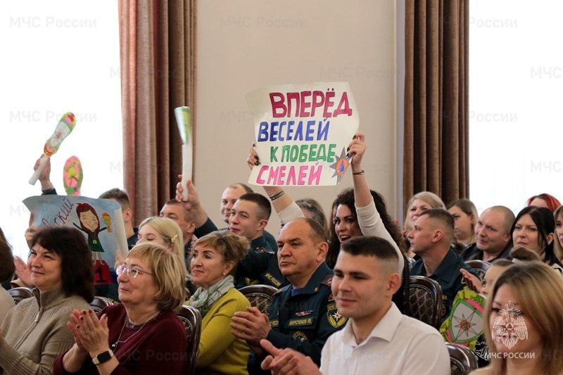 Кадры с соревнований ГУ МЧС России по Тульской области "Лучший диспетчер" Кадры с соревнований ГУ МЧС России по Тульской области "Лучший диспетчер"