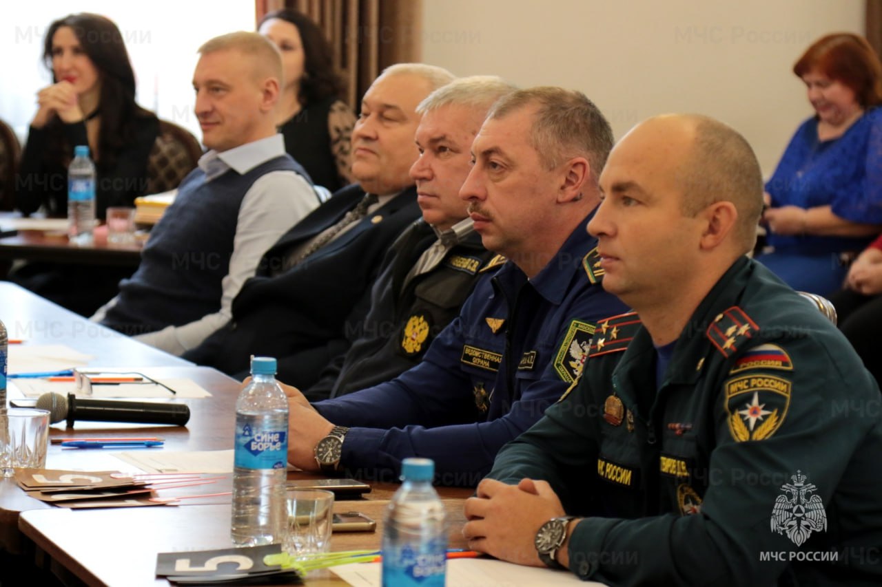 Кадры с соревнований ГУ МЧС России по Тульской области "Лучший диспетчер" Кадры с соревнований ГУ МЧС России по Тульской области "Лучший диспетчер"