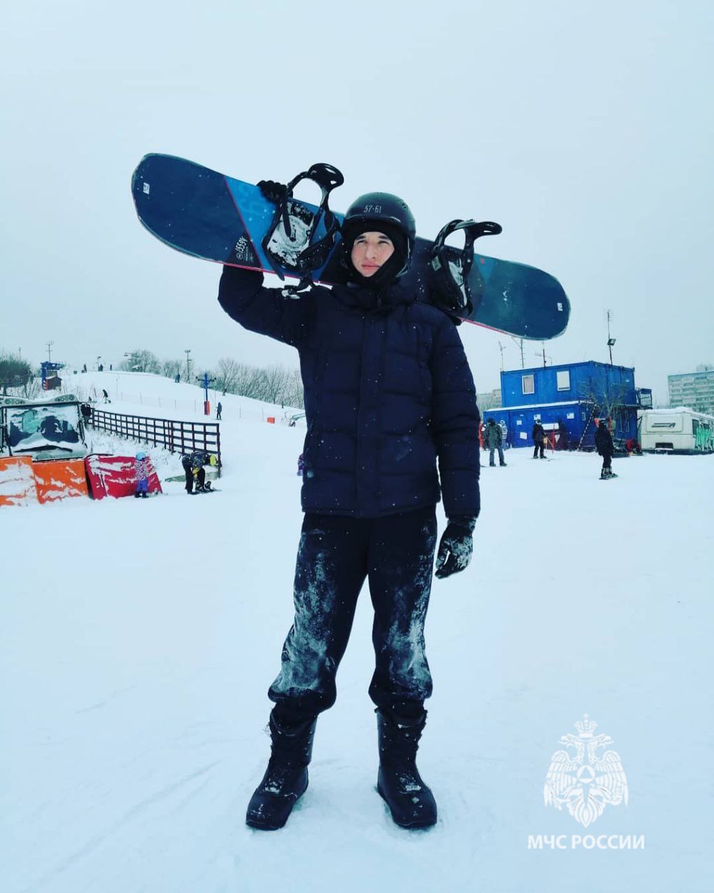 #ЛицаМЧС. Призёр конкурса «Лучший пиротехник спасательных воинственных формирований МЧС России» 2025 года Сегодня в нашей рубрике инженер спасательной группы проведения пиротехнических и взрывных работ Тульского... #ЛицаМЧС. Призёр конкурса «Лучший пиротехник спасательных воинственных формирований МЧС России» 2025 года Сегодня в нашей рубрике инженер спасательной группы проведения пиротехнических и взрывных работ Тульского...