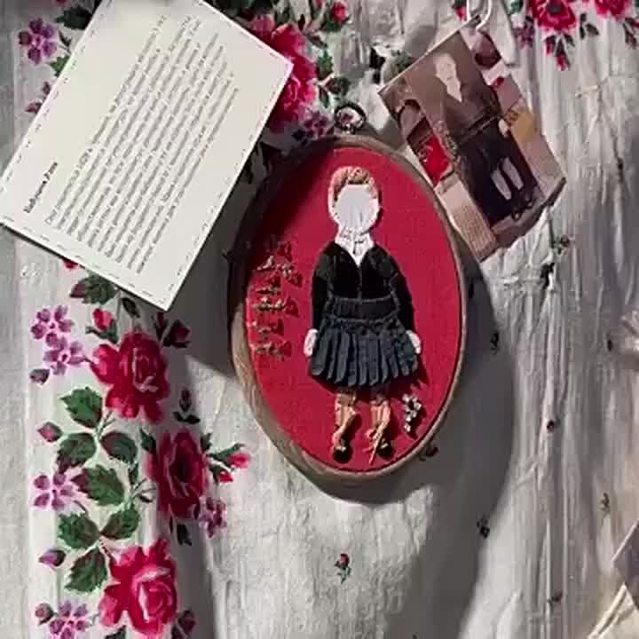 Сегодня открылась выставка традиционного и современного искусства «сМЫслы»