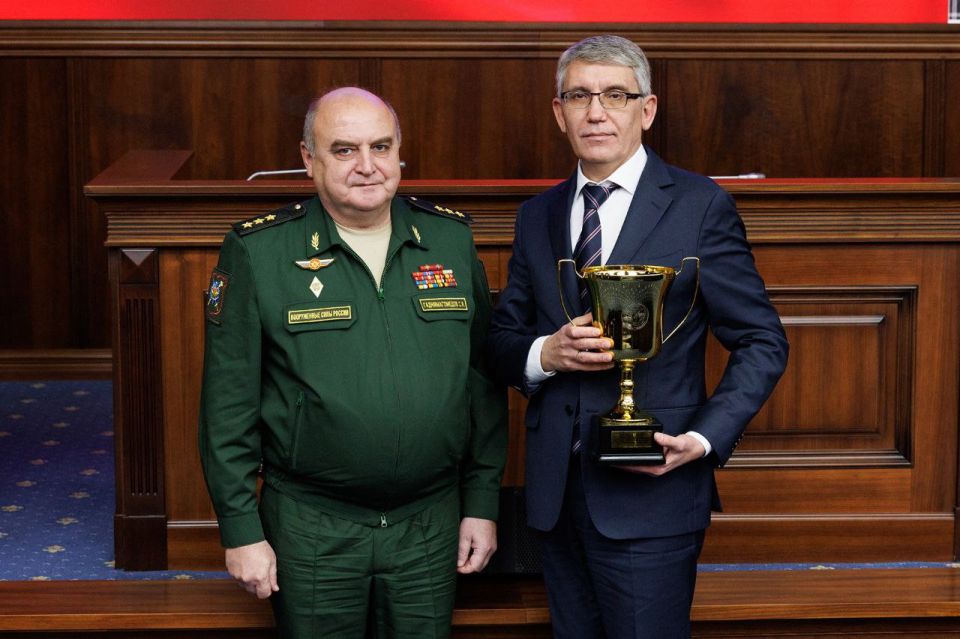 «Армия и общество»: Тульская область удостоена Почетного кубка