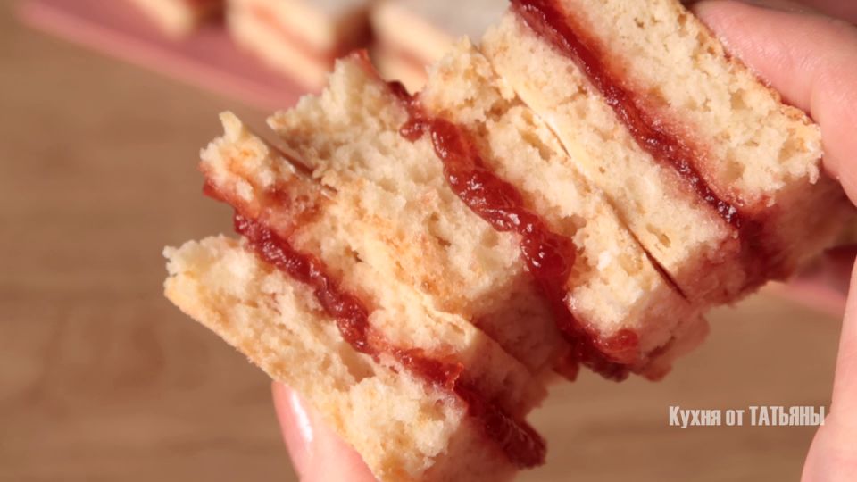 Пирог с вареньем: как приготовить идеальное лакомство