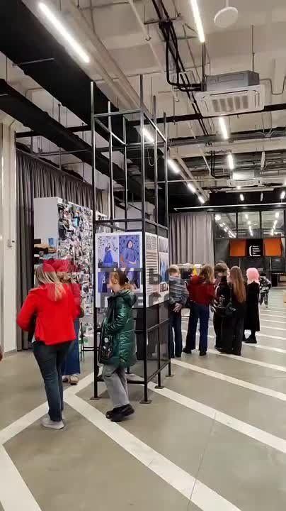 А в кластере «Октава» сегодня проходит фестиваль «Молодая фотография»