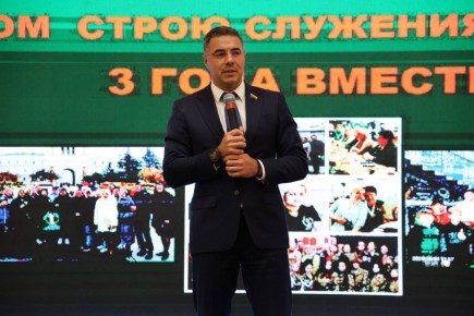 Глава города Тулы Алексей Эрк поздравил Комитет семей воинов Отечества с трехлетием