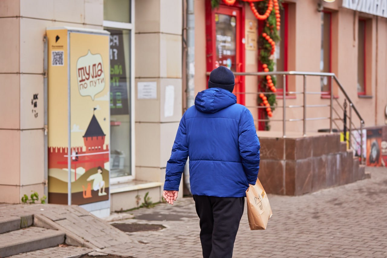 В Туле телекоммуникационные шкафы превратили в арт-объекты В Туле телекоммуникационные шкафы превратили в арт-объекты