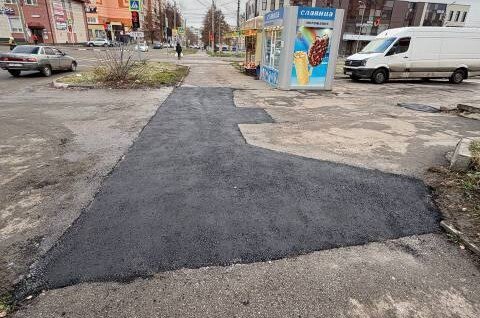 В Туле продолжается ямочный ремонт дорог В Туле продолжается ямочный ремонт дорог