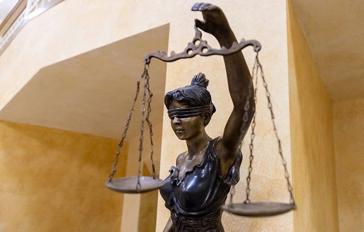 Суд отменил продажу квартиры тулячки, которую организовали мошенники