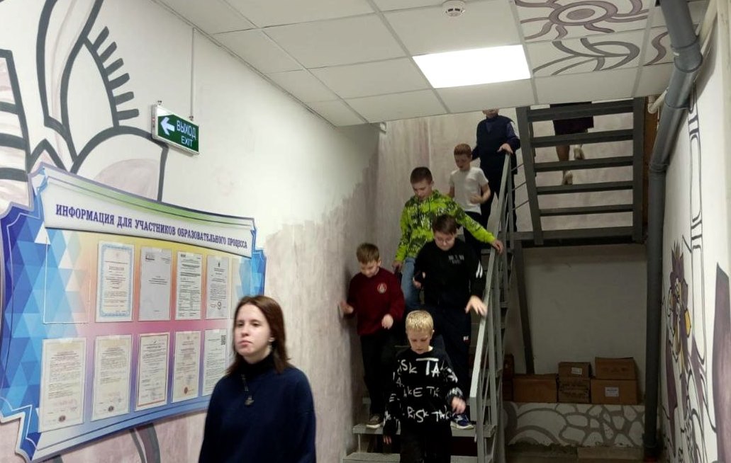 Жителей Тульской области обучили реагированию на экстремальные ситуации Жителей Тульской области обучили реагированию на экстремальные ситуации