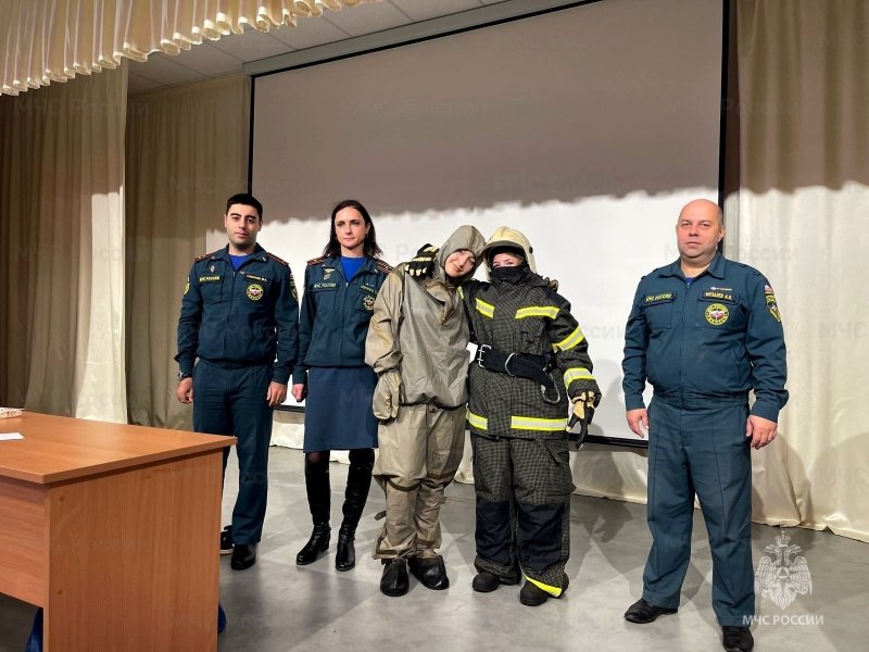 Жителей Тульской области обучили реагированию на экстремальные ситуации Жителей Тульской области обучили реагированию на экстремальные ситуации