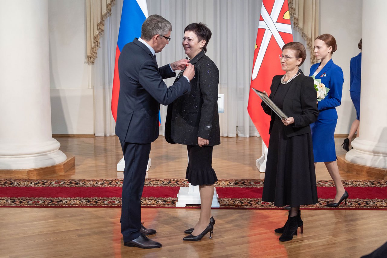 «Вы — сердце семьи»: в Туле наградили многодетных мам «Вы — сердце семьи»: в Туле наградили многодетных мам