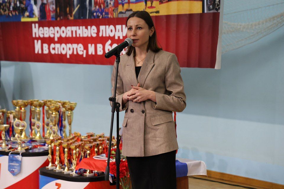 В спортшколе «Металлург» состоялось открытие межрегионального турнира по самбо среди юношей и девушек, посвященного воспитаннику, тренеру спортшколы, гвардии рядовому Сергею Карцеву В спортшколе «Металлург» состоялось открытие межрегионального турнира по самбо среди юношей и девушек, посвященного воспитаннику, тренеру спортшколы, гвардии рядовому Сергею Карцеву