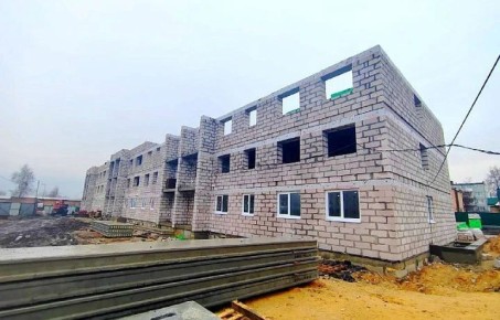 Новые дома для жителей аварийного жилья строят в Тульской области