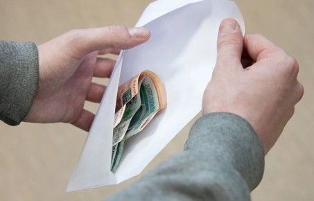 В Госдуме предложили выплачивать пенсионерам по 5 тысяч рублей перед Новым годом