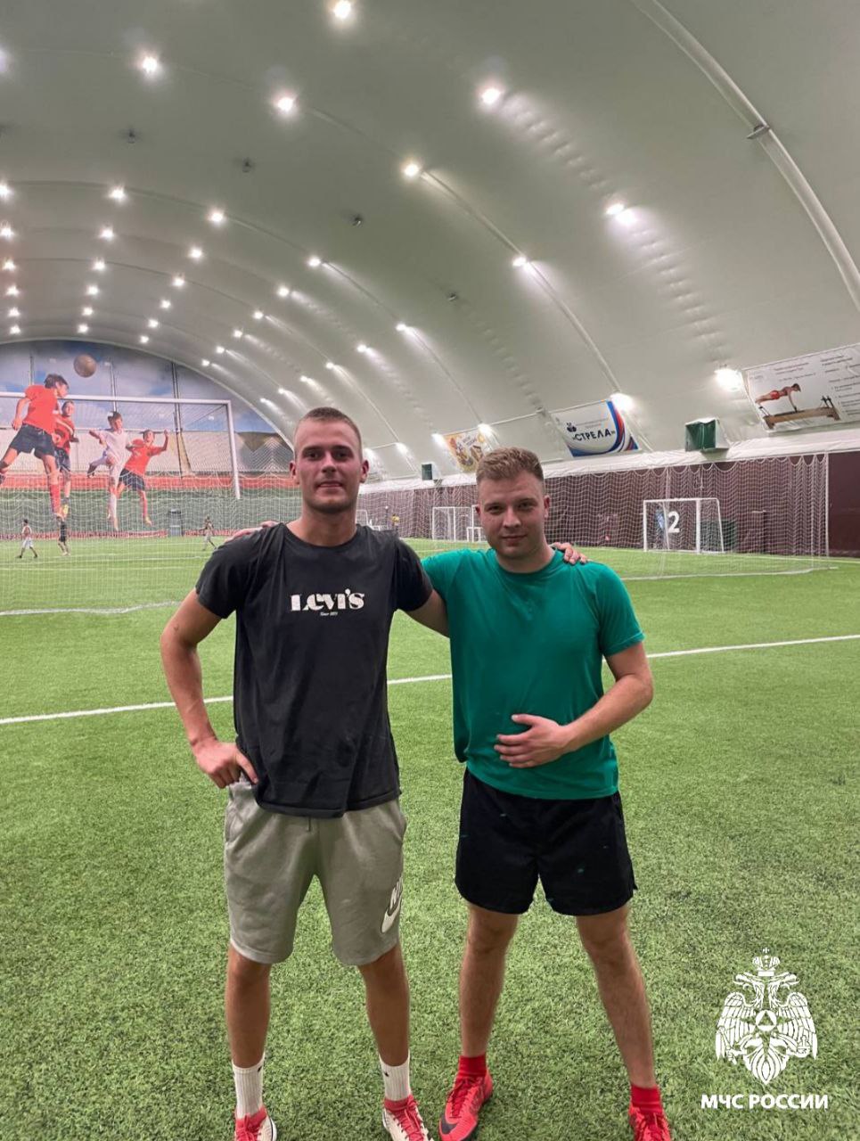 #ЛицаМЧС. «Хотелось разобраться, почему возник тот или иной пожар» Сегодня в этой рубрике мы познакомимся со старшим инженером сектора исследовательских и испытательных работ в области пожарной безопасности Испытательной... #ЛицаМЧС. «Хотелось разобраться, почему возник тот или иной пожар» Сегодня в этой рубрике мы познакомимся со старшим инженером сектора исследовательских и испытательных работ в области пожарной безопасности Испытательной...