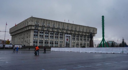 Парковку на площади Ленина в Туле закроют на время новогодних мероприятий