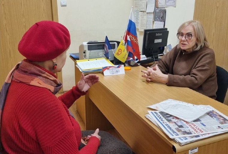 Депутаты Тульской городской Думы регулярно проводят личные приемы граждан Депутаты Тульской городской Думы регулярно проводят личные приемы граждан