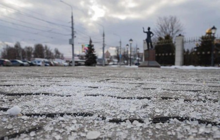 Администрация Тулы потратит 22,9 млн рублей на противогололедные материалы