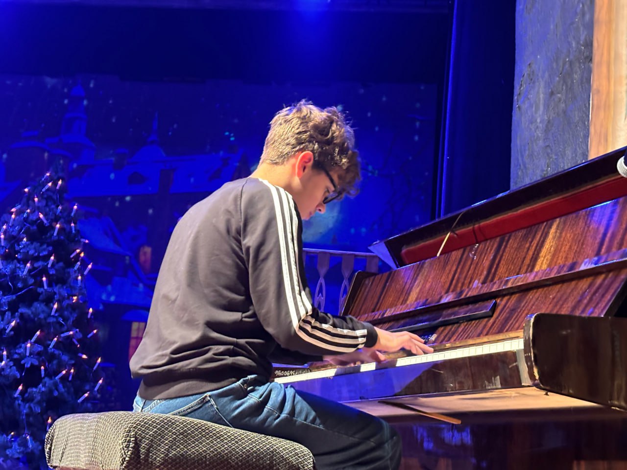 «Шаги к успеху»: в Туле состоялся фестиваль творчества детей с ограниченными возможностями «Шаги к успеху»: в Туле состоялся фестиваль творчества детей с ограниченными возможностями