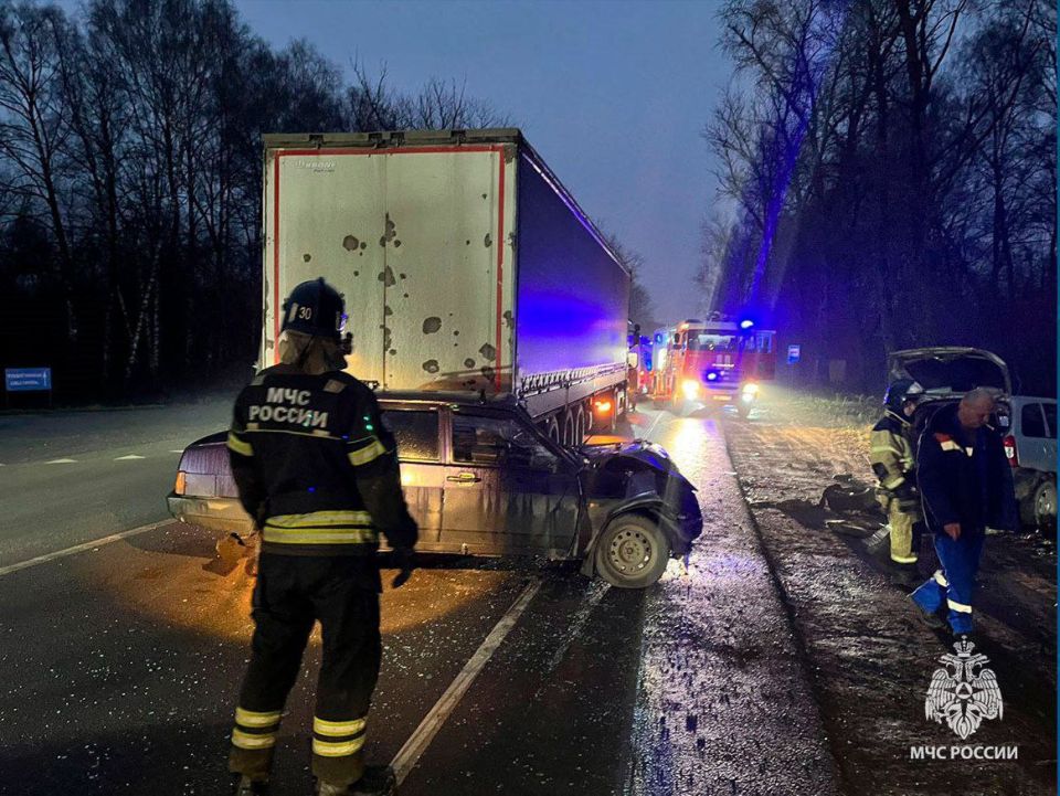 Жесткое ДТП в Узловском районе: один погиб, двое пострадали