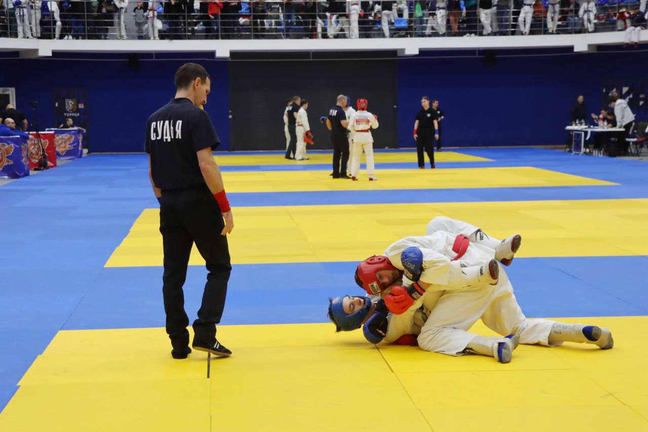 На ринге: в Туле проходит чемпионат и первенство ЦФО по рукопашному бою На ринге: в Туле проходит чемпионат и первенство ЦФО по рукопашному бою