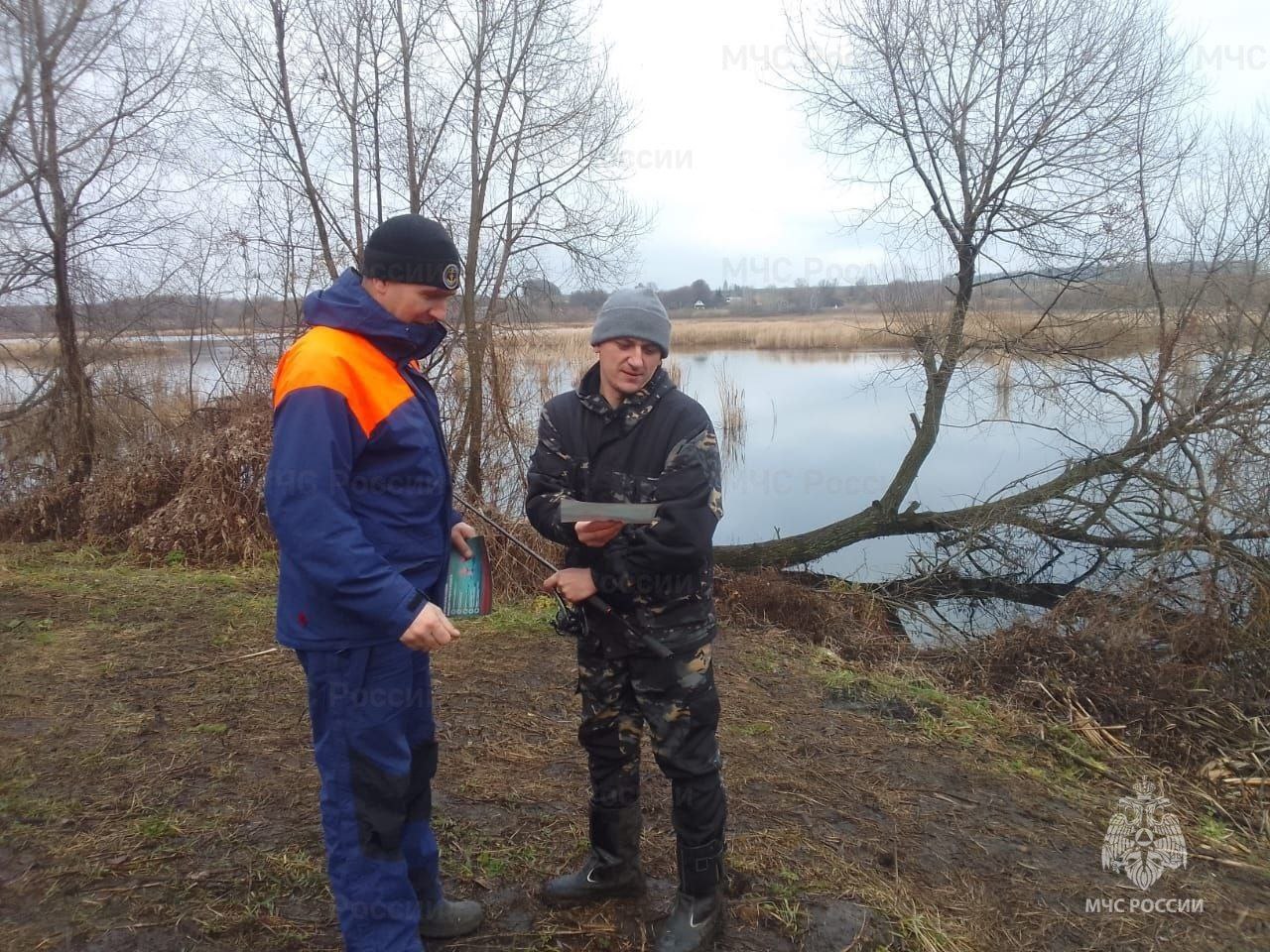 В выходные дни на водных объектах усиливается профилактическая работа среди населения В выходные дни на водных объектах усиливается профилактическая работа среди населения