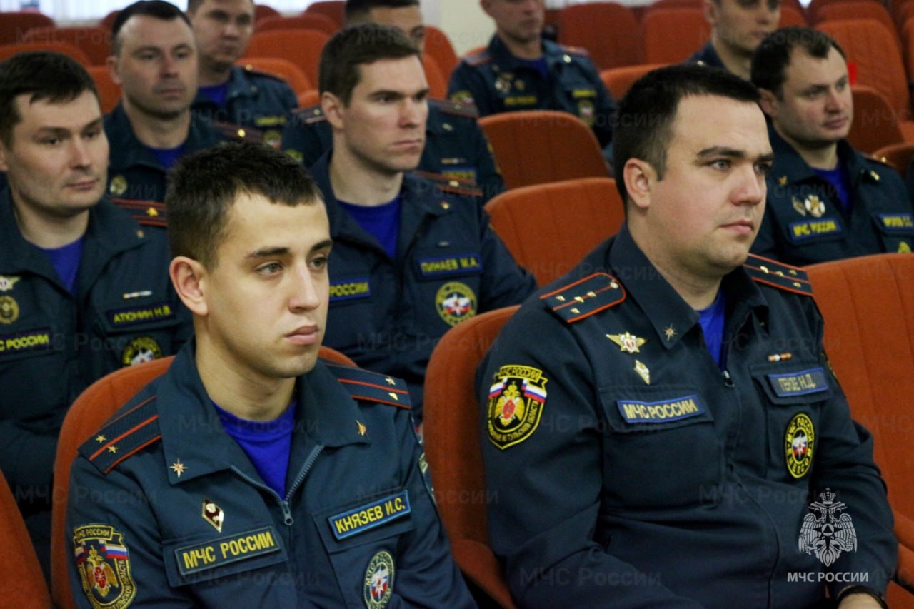 В региональном спасательном ведомстве прошли занятия школы оперативного мастерства В региональном спасательном ведомстве прошли занятия школы оперативного мастерства