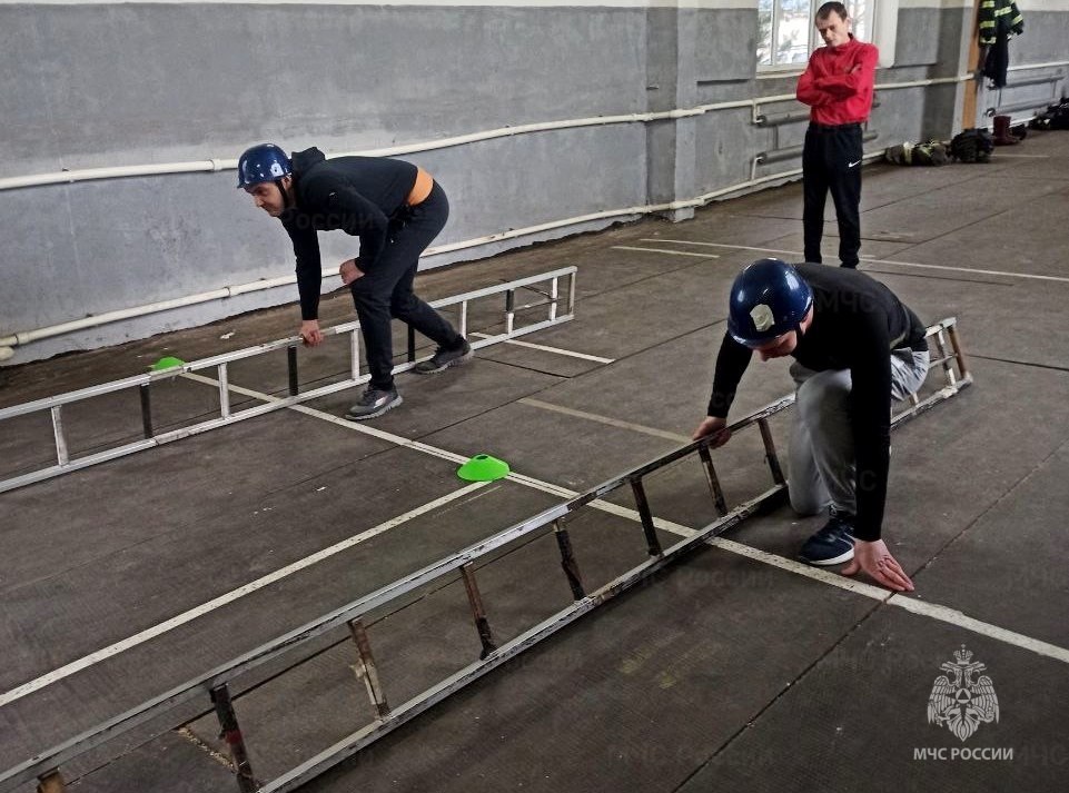 В региональном спасательном ведомстве прошли занятия школы оперативного мастерства В региональном спасательном ведомстве прошли занятия школы оперативного мастерства