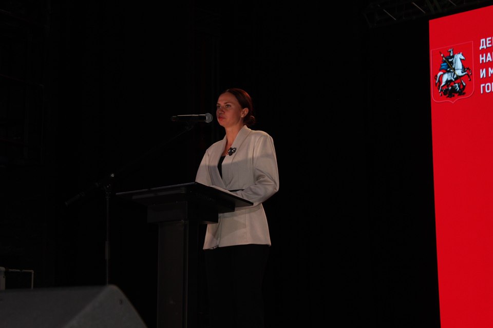 Заместитель председателя Тульской городской Думы Дарья Герасимова приняла участие в мероприятии в честь 84-й годовщины обороны Тулы и разгрома немецких войск под Москвой Заместитель председателя Тульской городской Думы Дарья Герасимова приняла участие в мероприятии в честь 84-й годовщины обороны Тулы и разгрома немецких войск под Москвой