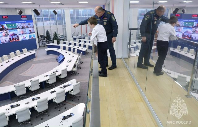 Александр Куренков исполнил мечту 10-летнего жителя города Миасса Александр Куренков исполнил мечту 10-летнего жителя города Миасса