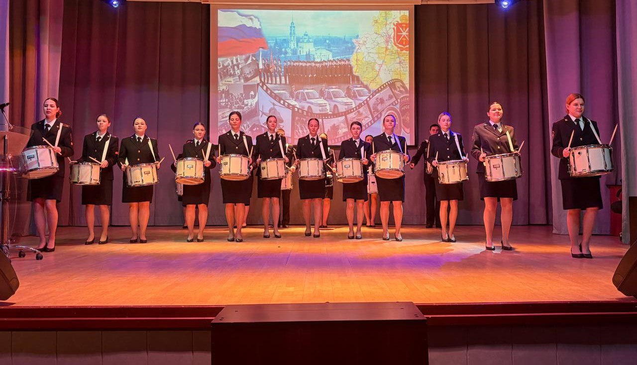 В Управлении МВД России по Тульской области прошел День открытых дверей для выпускников школ и учащихся колледжей В Управлении МВД России по Тульской области прошел День открытых дверей для выпускников школ и учащихся колледжей