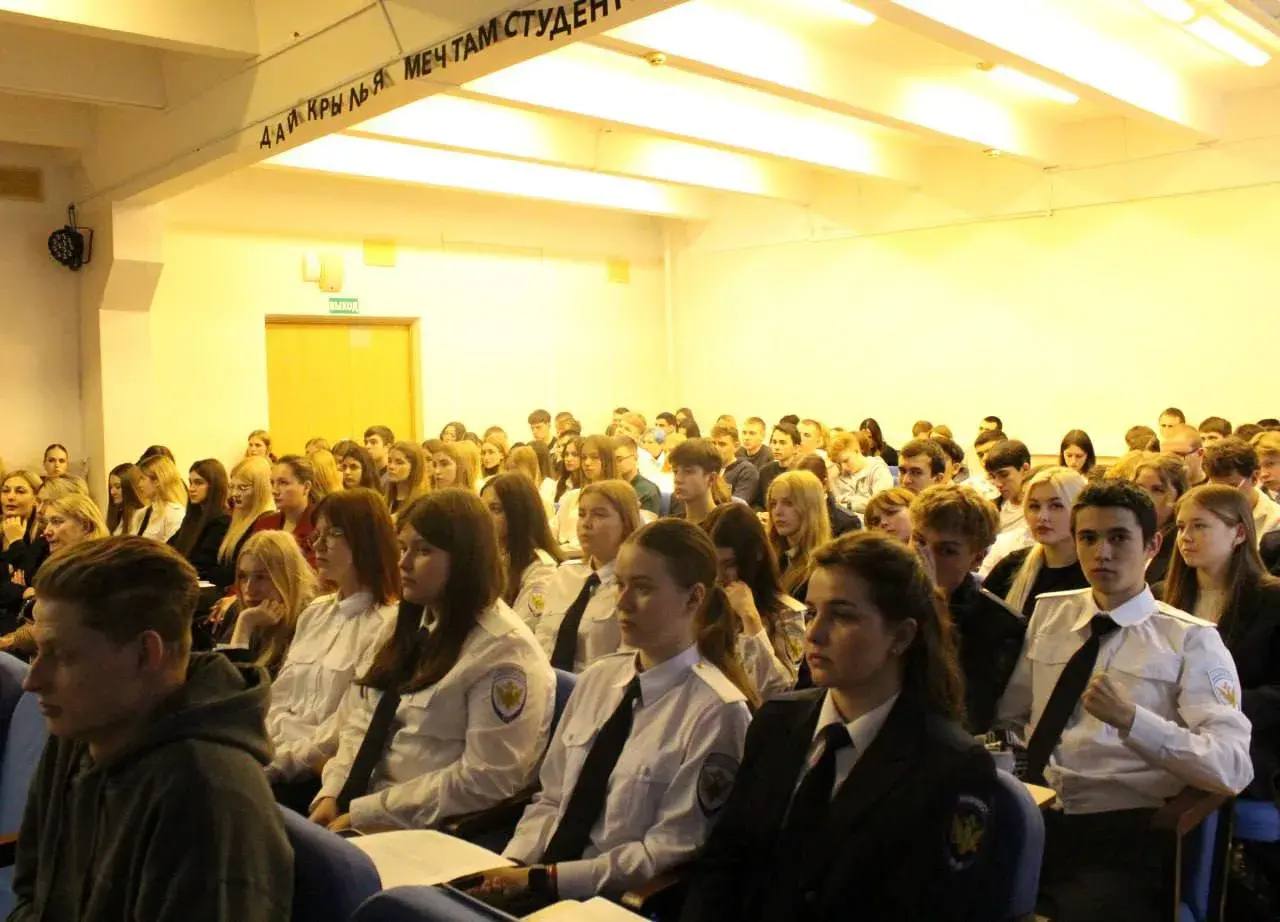 В Туле представители правоохранительных органов региона обсудили актуальные проблемы антикоррупционной политики В Туле представители правоохранительных органов региона обсудили актуальные проблемы антикоррупционной политики