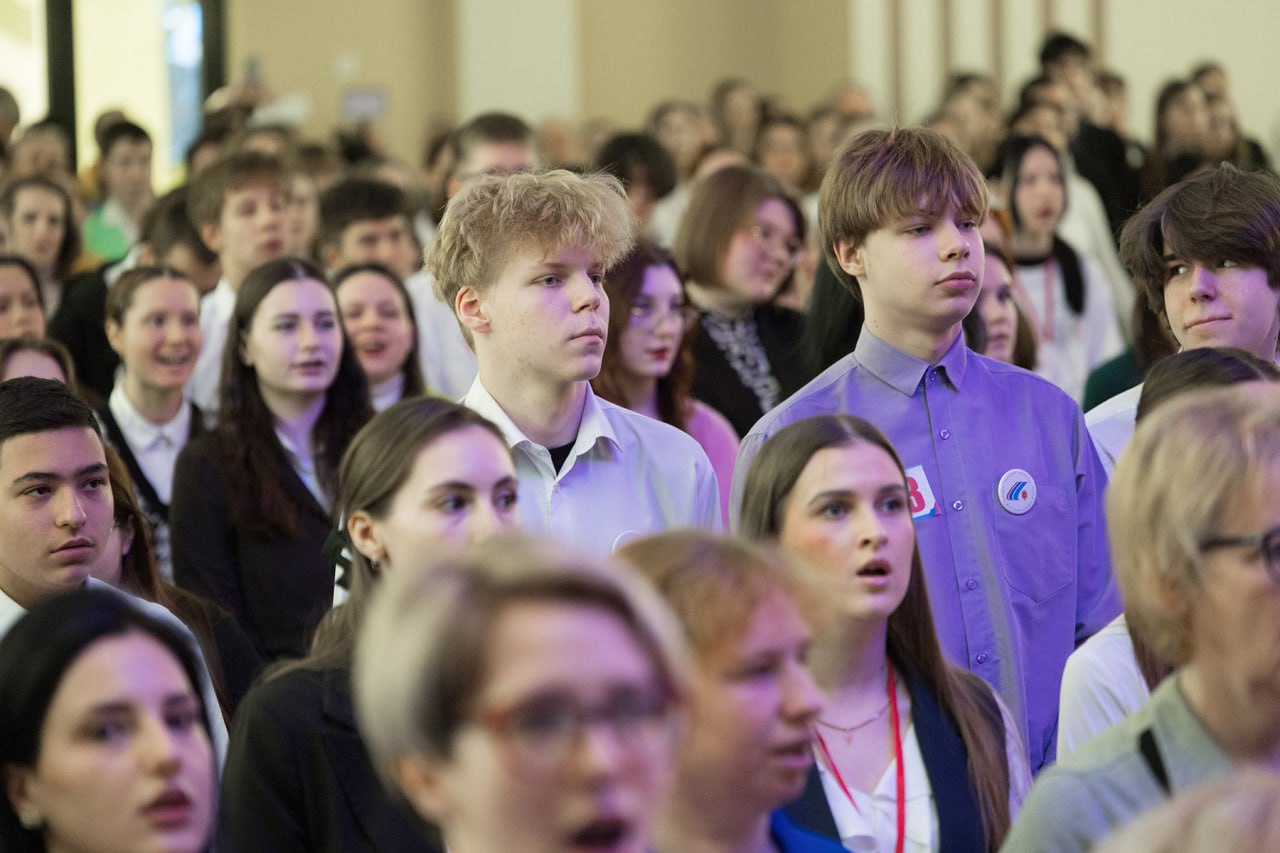 Учитель — звучит гордо: Губернатор Дмитрий Миляев наградил победителей конкурса «Педагогический успех 71» Учитель — звучит гордо: Губернатор Дмитрий Миляев наградил победителей конкурса «Педагогический успех 71»