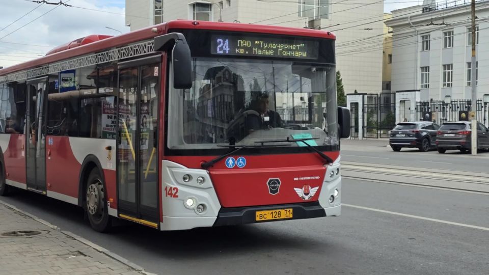 ������� �������� 100 ����� ������ �� ������� � ��������