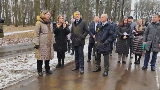 Губернатор Дмитрий Миляев прогулялся по «ЦЕНТРпарку» в городе Болохово