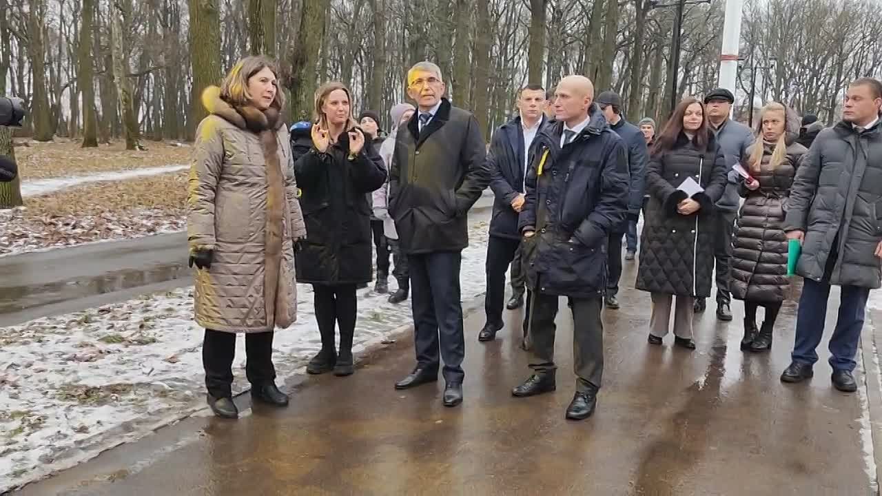 Губернатор Дмитрий Миляев прогулялся по «ЦЕНТРпарку» в городе Болохово