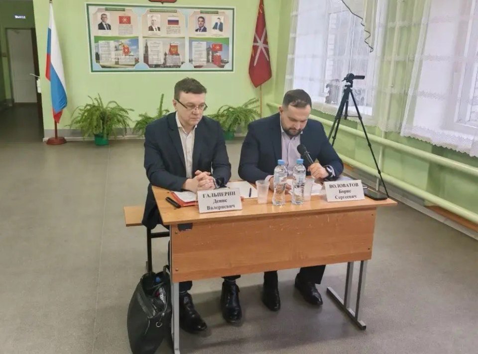 В Центральном и Пролетарском районе прошли выездные публичные слушания В Центральном и Пролетарском районе прошли выездные публичные слушания