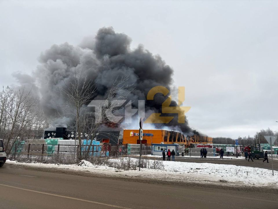 Превышение предельно-допустимых концентраций вредных веществ после возгорания на предприятии "Техностиль" не установлено