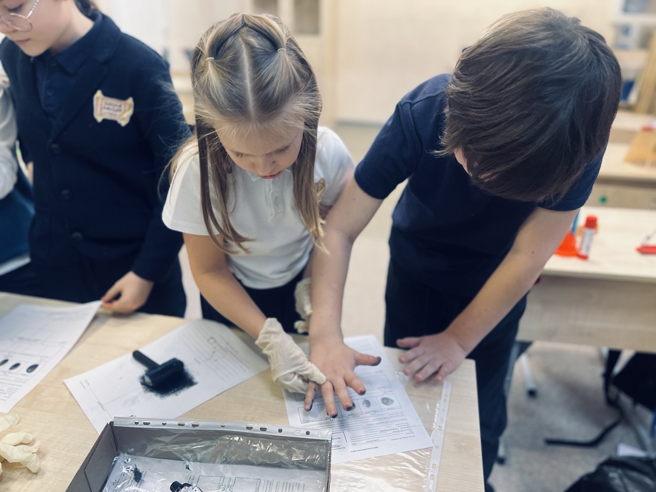 Следователи встретились с учащимися младших классов Следователи встретились с учащимися младших классов