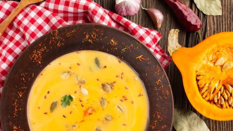 Солнечные оттенки осени: как использовать осенние дары для поднятия настроения